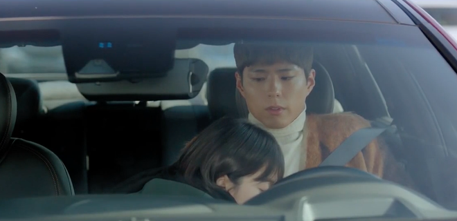 Khoảnh khắc gây lú nhất Encounter tập 2: Song Hye Kyo quá nhiệt tình khiến cả Park Bo Gum lẫn fan giật mình! - Ảnh 4.