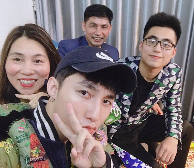 Sở th&iacute;ch độc nhất v&ocirc; nhị của sao Việt: Người y&ecirc;u m&agrave;u xanh n&otilde;n chuối cuồng nhiệt, người một mực đam m&ecirc;... b&uacute;p b&ecirc; - Ảnh 6.