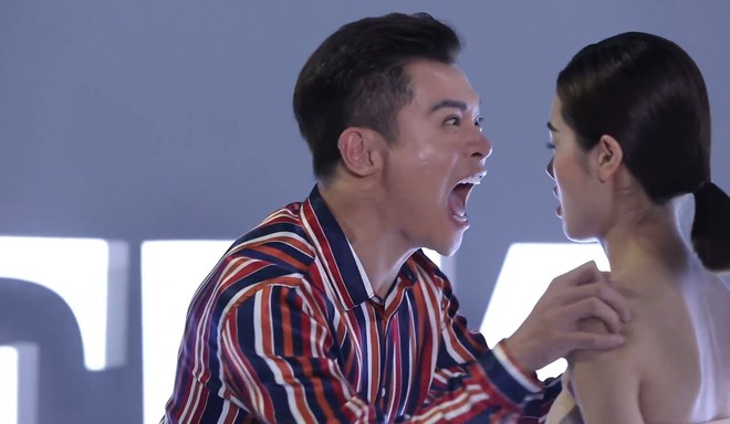 The Face: Host Nam Trung lại phát điên, hét vào mặt Trâm Anh - Ảnh 4.