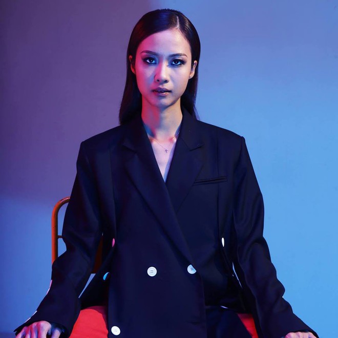 HOT: Suboi  rap tiếng Việt cực chất  trong ca kh&uacute;c kết hợp c&ugrave;ng tượng đ&agrave;i &acirc;m nhạc Nhật Bản Utada Hikaru - Ảnh 3.