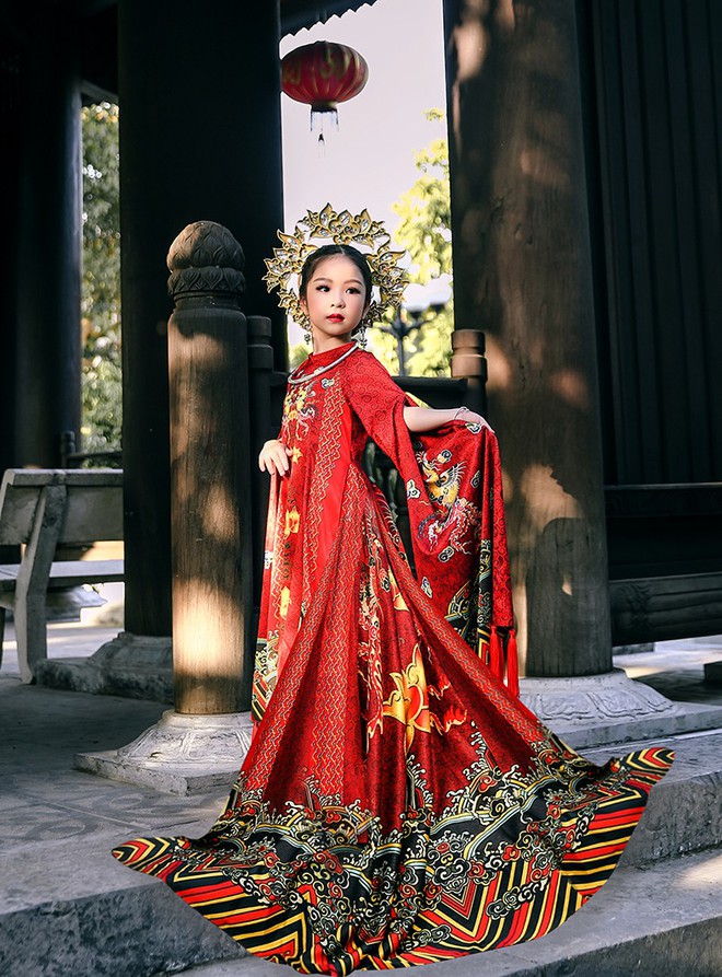 Cô bé Việt Nam 6 tuổi trở thành tân Hoa hậu nhí Á Âu 2018 - Ảnh 3.