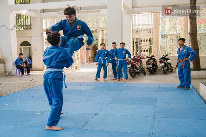 Những ngôi trường lạ nhất Việt Nam: Trường giúp học sinh cai nghiện game bằng võ Vovinam, trường lại không có giáo viên, học bằng cách chơi game - Ảnh 3.