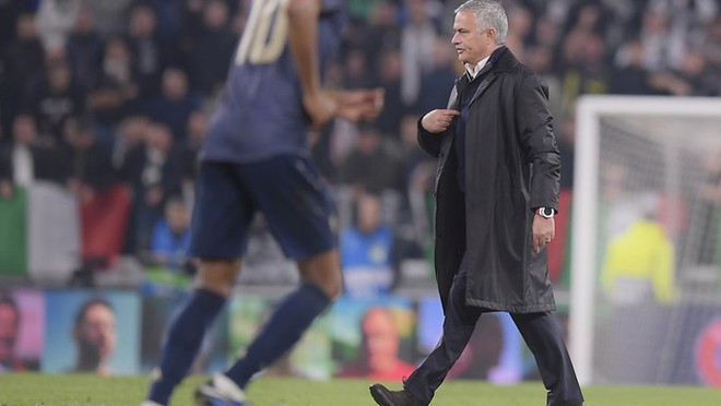 Gáy to nữa đi nào - Màn trêu ngươi của Mourinho khiến cầu thủ Juventus điên tiết - Ảnh 5.