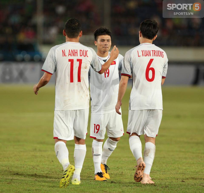 Thua 0-3, người Lào vẫn coi Việt Nam là anh em vì cùng đam mê tựa game đang gây sốt ở Đông Nam Á - Ảnh 1.