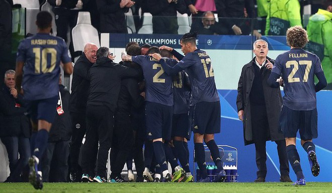 Ronaldo ghi bàn, Juventus vẫn ôm hận trước Man United vì hai bàn thua ở phút cuối - Ảnh 9.