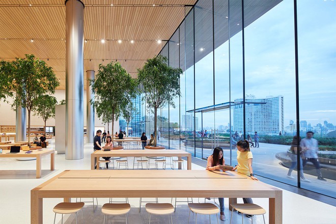 Những hình ảnh đầu tiên bên trong Apple Store Thái Lan: Sang xịn thế này mà không check-in thì quá phí - Ảnh 2.