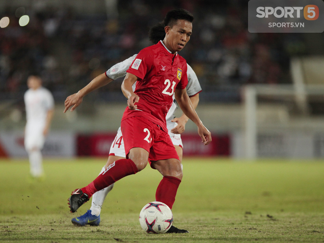 Phát hiện AFF Cup 2018: Đội trưởng Văn Quyết tìm thấy bản sao tại Lào - Ảnh 4.