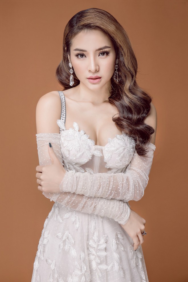Phương Trinh Jolie trở lại với ballad, n&#243;i hộ nỗi l&#242;ng những c&#244; g&#225;i y&#234;u m&#249; qu&#225;ng - Ảnh 3.