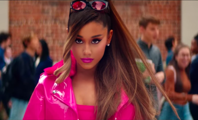 Ariana Grande vào vai cô nàng xấu tính không thể hợp hơn trong MV thank you, next - Ảnh 6.