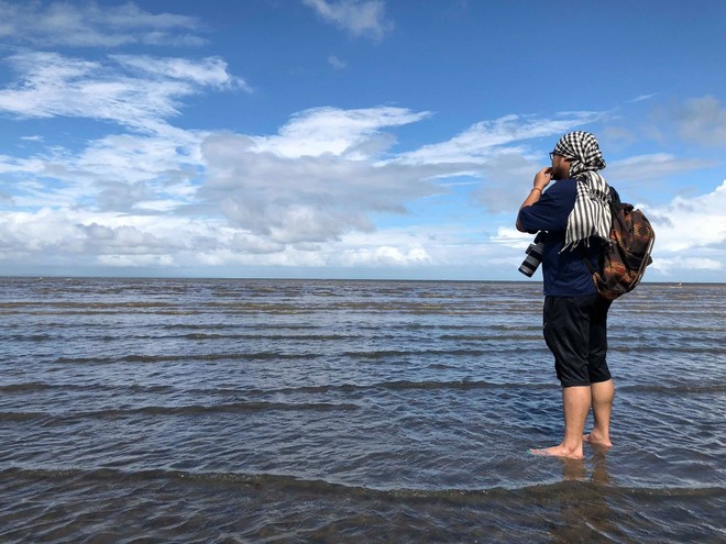 Khám phá biển Punta Taytay (Philippines): Bãi biển hoang sơ cùng những món ăn tuyệt hảo - Ảnh 2.