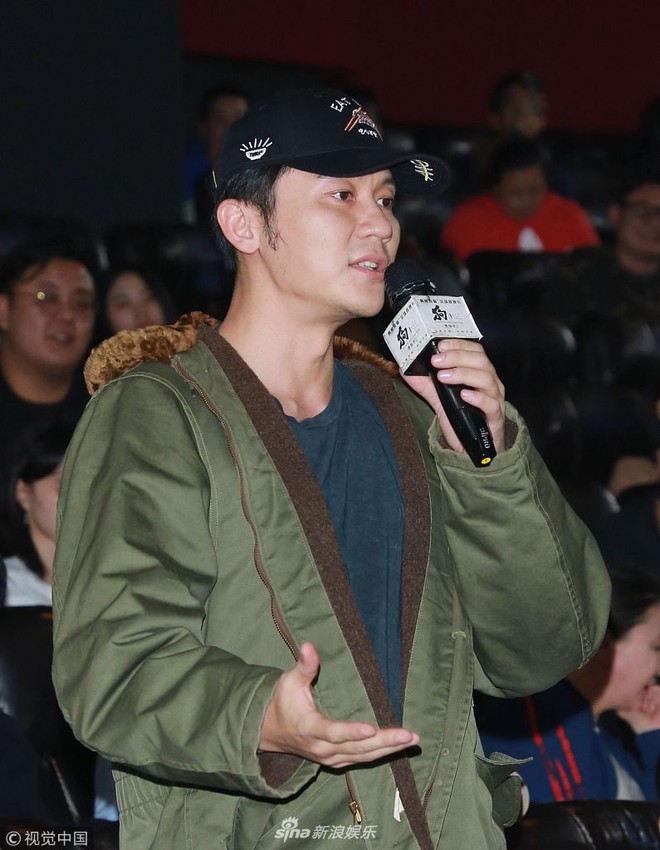 5 th&aacute;ng mất t&iacute;ch khỏi showbiz, L&yacute; Thần lần đầu xuất hiện với h&igrave;nh ảnh xuề xo&agrave;, gương mặt hốc h&aacute;c - Ảnh 3.