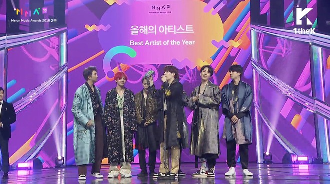 MelOn Music Awards 2018: B.I mếu m&aacute;o, đi kh&ocirc;ng nổi khi iKON thắng Daesang, BTS &ldquo;ẵm&rdquo; Daesang &ldquo;k&eacute;p&rdquo; - Ảnh 4.