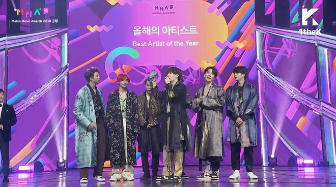 MelOn Music Awards 2018: B.I mếu máo, đi không nổi khi iKON thắng Daesang, BTS “ẵm” Daesang “kép” - Ảnh 4.