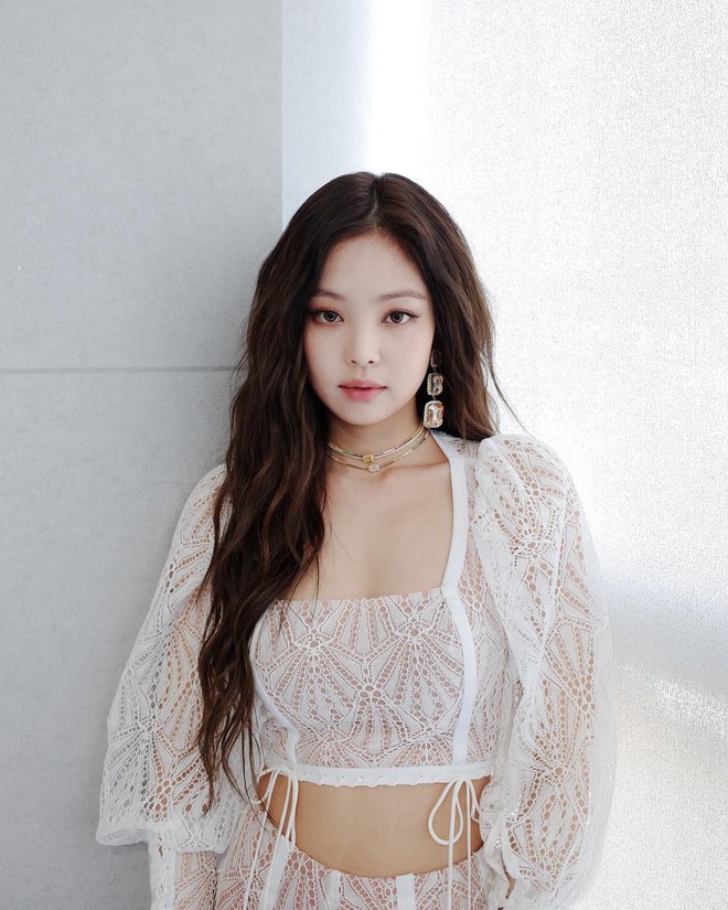 Jennie (Black Pink): So sánh Jennie hoạt động với Black Pink và solo - Ảnh 10.