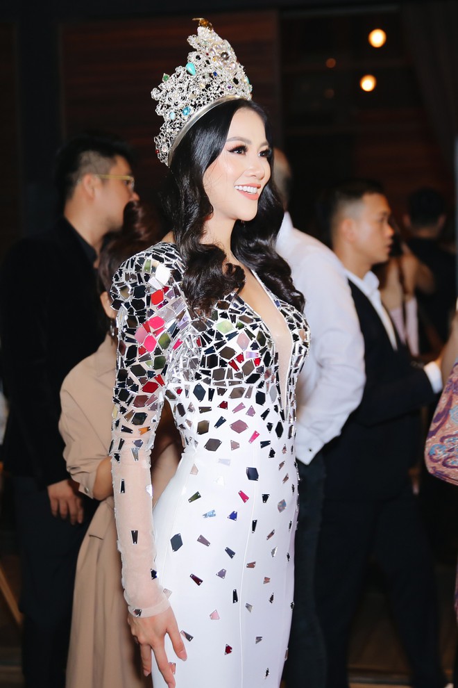 Clip: Hoa hậu Trái đất Phương Khánh bật khóc khẳng định không mua giải, ấm ức khi bị tố ăn cháo đá bát - Ảnh 5.