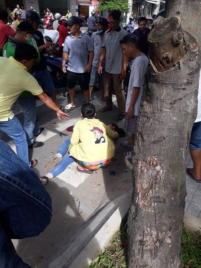 Nữ sinh viên năm 3 lao thẳng xe máy, bắt tên cướp giật trên đường phố Sài Gòn - Ảnh 2.