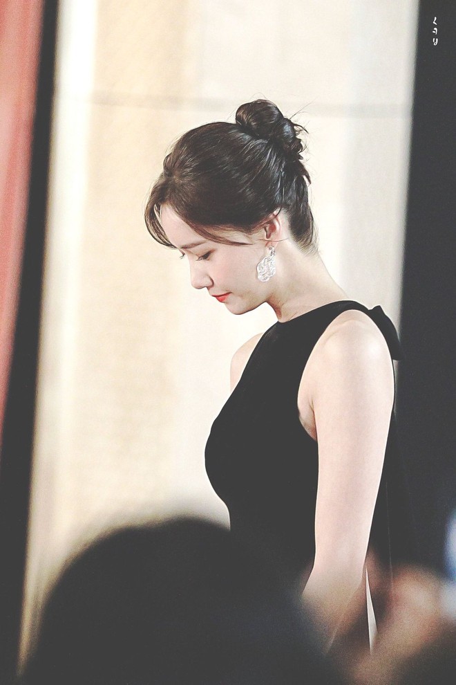Bị ch&ecirc; c&oacute; qu&aacute; nhiều khuyết điểm, Yoona chứng minh: Vẻ đẹp vạn người m&ecirc; nằm ở kh&iacute; chất! - Ảnh 3.