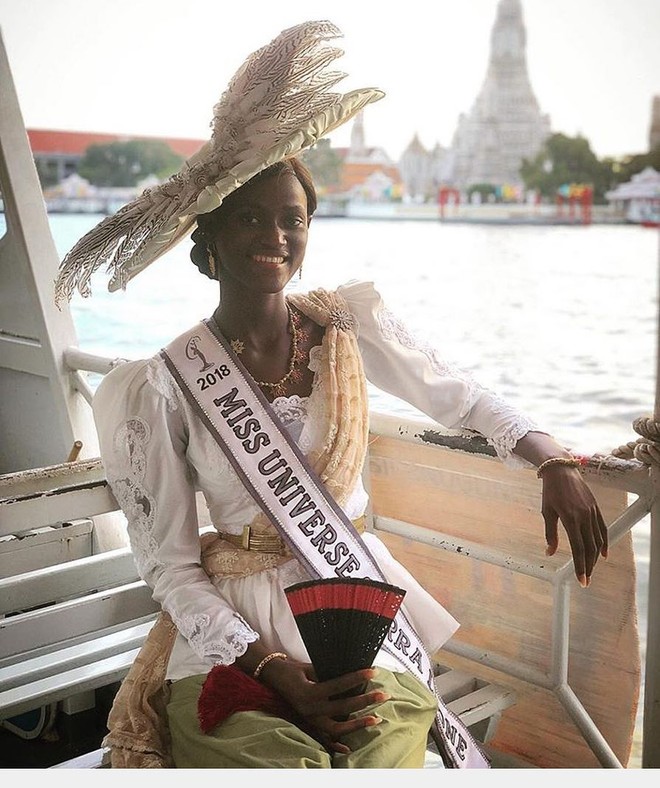 Sau &#225;nh h&#224;o quang Miss Universe 2018 l&#224; c&#226;u chuyện đầy nghị lực của một &quot;th&#237; sinh hụt&quot; đến từ Ch&#226;u Phi - Ảnh 4.