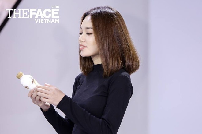 Khán giả hết hồn với khả năng tiếng Anh kinh dị của top 7 The Face Vietnam 2018 - Ảnh 1.