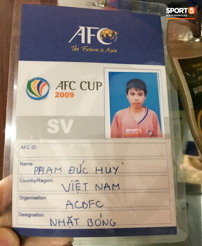 Tư liệu quý thuở Đức Huy còn làm chân nhặt bóng tại AFF Cup 2008 - Ảnh 9.