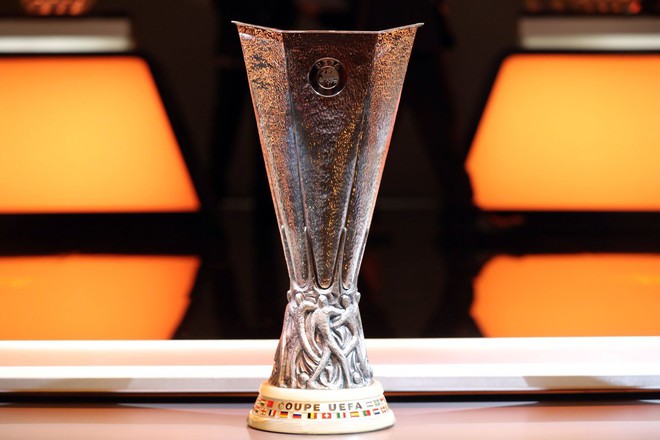 Man United đối đầu với g&atilde; nh&agrave; gi&agrave;u PSG, Ronaldo chạm tr&aacute;n đối thủ ưa th&iacute;ch Atletico tại v&ograve;ng knock-out Champions League - Ảnh 16.
