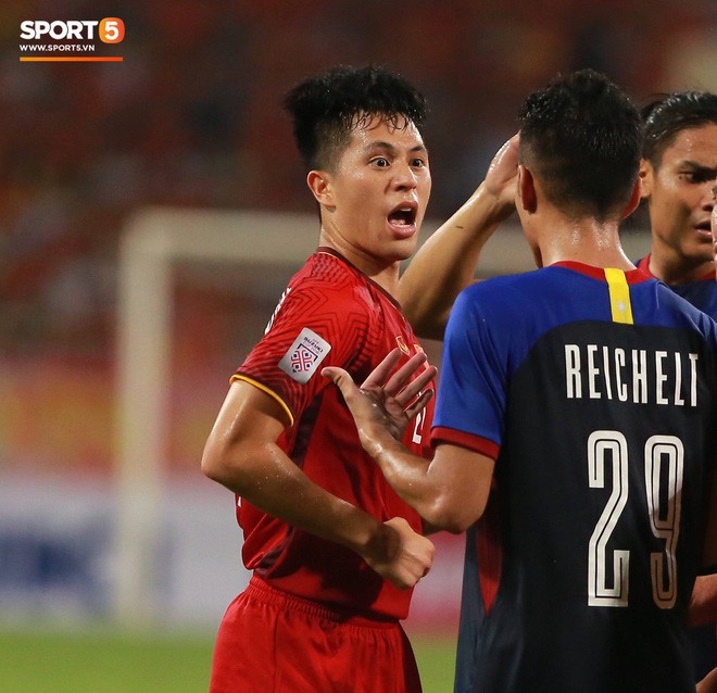 Gặp anh chàng &quot;sơ vin&quot; Đình Trọng sau AFF Cup: &quot;Điều buồn nhất là sẽ phải xa bóng đá rất lâu&quot; - Ảnh 9.