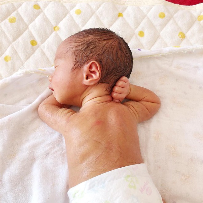 Hồng Mi - con g&aacute;i nghệ sĩ Chiều Xu&acirc;n t&aacute;i xuất sau sinh 2 th&aacute;ng, khoe nhan sắc lộng lẫy khiến ai nấy ngỡ ng&agrave;ng - Ảnh 4.