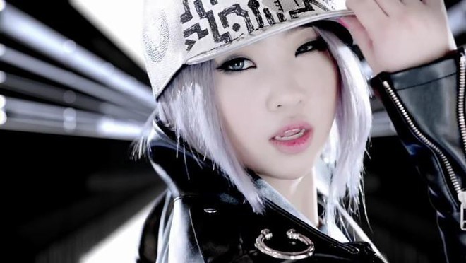 Minzy lần đầu kể chuyện cũ: Từng muốn tự s&aacute;t trong thời kỳ đỉnh cao nhất, tiết lộ l&yacute; do 2NE1 khủng hoảng - Ảnh 3.