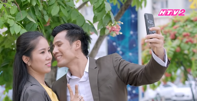 Gạo Nếp Gạo Tẻ: Chưa kịp t&aacute;i h&ocirc;n, Hương đ&atilde; chuẩn bị phải l&agrave;m quả phụ - Ảnh 1.