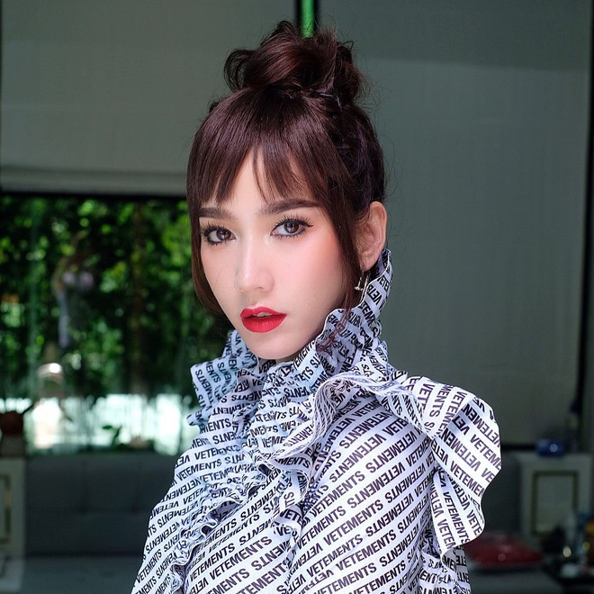 Thánh hack tuổi bậc nhất Thái Lan bỏ xa Jang Nara: Ai ngờ hơn Mike Angelo 11 tuổi và Nadech hẳn 1 giáp - Ảnh 15.