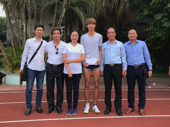 Vận động vi&ecirc;n của Hải Ph&ograve;ng 6 lần ph&aacute; kỷ lục nhảy cao trong một buổi s&aacute;ng - Ảnh 3.