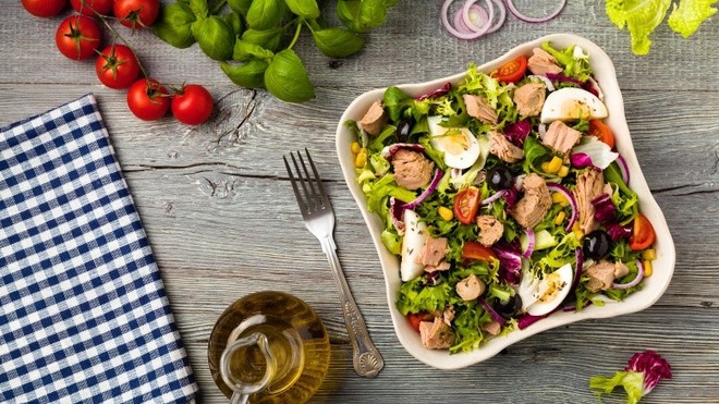 Kh&aacute;m ph&aacute; b&iacute; quyết giảm c&acirc;n từ nhiều nước tr&ecirc;n thế giới, c&oacute; nước chỉ d&agrave;nh to&agrave;n bộ thời gian để... ăn - Ảnh 1.