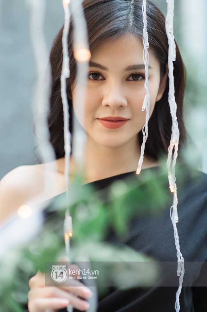 MC Thu Ho&agrave;i - c&ocirc; g&aacute;i Việt được ch&uacute; &yacute; nhất sau m&ugrave;a AFF Cup: Nếu c&oacute; đại gia chống lưng th&igrave; đ&atilde; kh&ocirc;ng khổ thế - Ảnh 9.