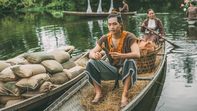 Trấn Thành khoe... mông cực nhắng trong trailer gay cấn vừa tung của phim Tết Trạng Quỳnh - Ảnh 6.