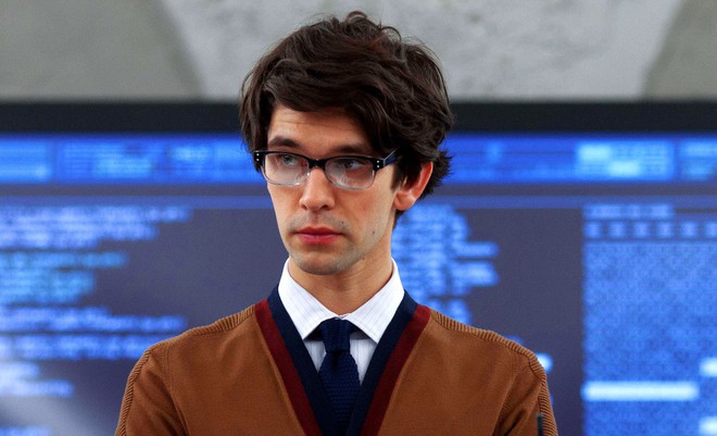 Chàng trợ thủ đắc lực “007” Ben Whishaw: Tôi từng cố gắng đóng giả gái thành Marry Poppins khi còn bé - Ảnh 3.