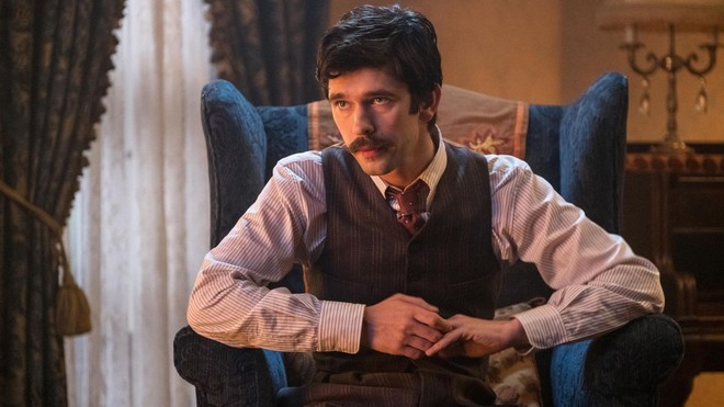 Chàng trợ thủ đắc lực “007” Ben Whishaw: Tôi từng cố gắng đóng giả gái thành Marry Poppins khi còn bé - Ảnh 5.