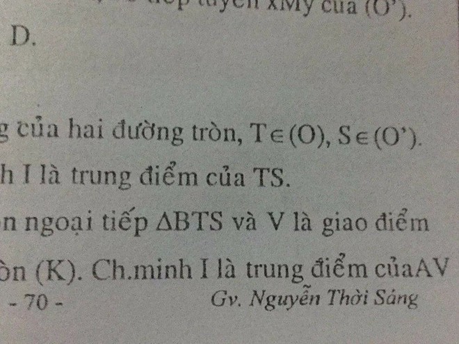 Nhóm nhạc BTS liên tục xuất hiện trong các đề thi khiến fan sướng rơn còn non-fan đau đầu đi tìm hiểu về nhóm - Ảnh 9.