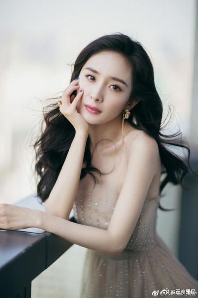 Thề non hẹn biển đến rơi lệ, 6 cặp đ&ocirc;i Cbiz n&agrave;y lại ly h&ocirc;n ch&oacute;ng v&aacute;nh trong b&ecirc; bối - Ảnh 4.