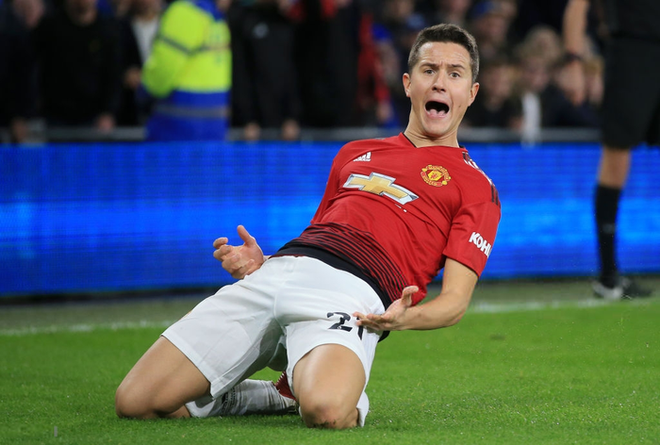 Hậu sa thải Mourinho, MU thắng tưng bừng, lần đầu ghi 5 b&agrave;n sau 5 năm - Ảnh 3.
