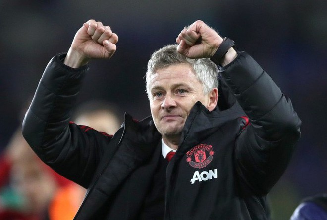 Giải ph&oacute;ng cầu thủ khỏi nh&agrave; t&ugrave; Mourinho, Solskjaer mở ra cuộc phi&ecirc;u lưu nhiều hy vọng - Ảnh 3.