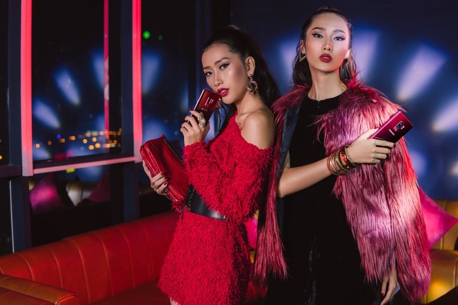 B&iacute; quyết lựa chọn phụ kiện t&ocirc;ng vang đỏ chuẩn thần th&aacute;i m&ugrave;a lễ hội - Ảnh 3.