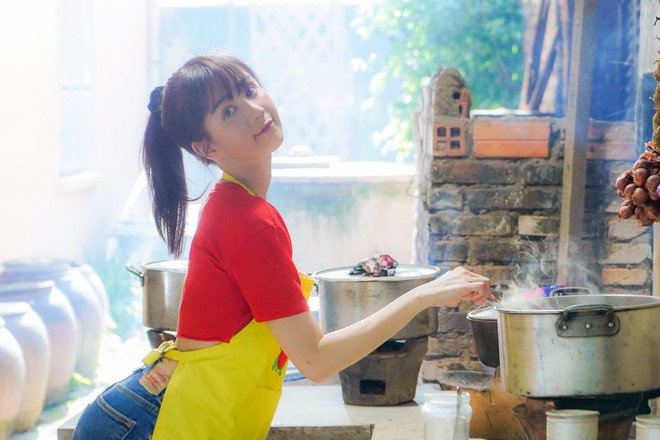 Tr&ograve; đời thật trớ tr&ecirc;u trong Vu Quy Đại N&aacute;o: Phim chủ đề đ&aacute;m cưới nhưng d&agrave;n g&aacute;i ế c&ograve;n đ&ocirc;ng hơn qu&acirc;n Nguy&ecirc;n - Ảnh 2.
