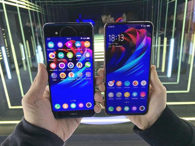 2018 là năm của tai thỏ smartphone, tiếp theo sẽ là xu hướng mới nào? - Ảnh 6.