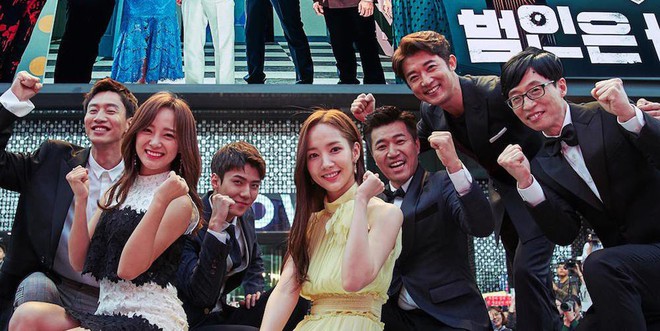 Ảnh selfie đắt giá nhất Kbiz: Lee Seung Gi, Sehun (EXO), Park Min Young và loạt sao quyền lực đều tụ họp vì sao? - Ảnh 3.