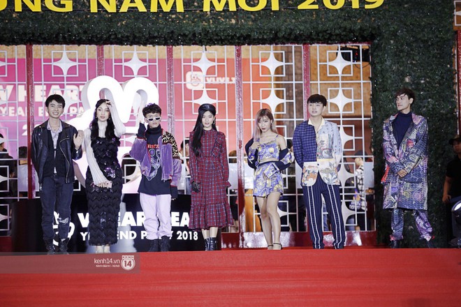 Thảm đỏ Year End Party Hàn-Việt: Soobin - Jiyeon quá đẹp đôi, MAMAMOO, iKON cực hot bên dàn sao Việt đình đám - Ảnh 30.