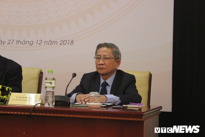 Chương tr&igrave;nh gi&aacute;o dục phổ th&ocirc;ng mới: Giảm số m&ocirc;n học, tiết học v&agrave; kiến thức kh&ocirc;ng thực tế - Ảnh 1.