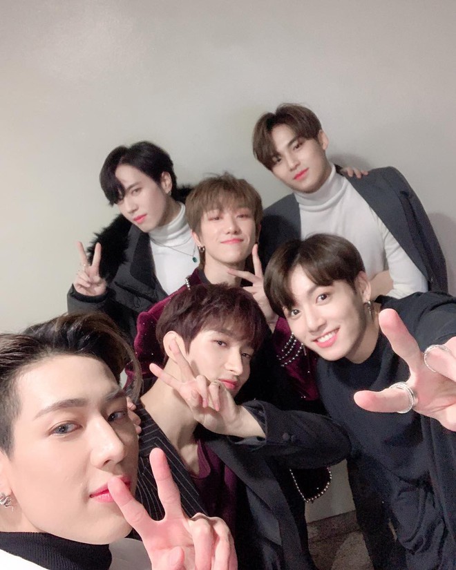 Lý do chị em mất máu tại KBS Song Festival: Hội bạn thân sinh năm 1997 toàn mỹ nam BTS, Seventeen, GOT7 selfie - Ảnh 4.