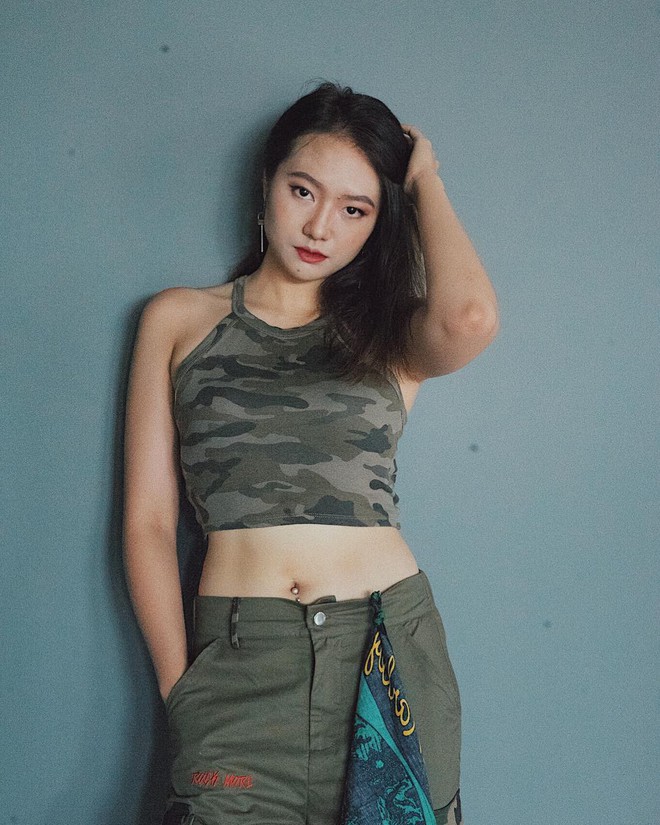 Nhan sắc đời thường “đốt mắt” của tân hoa khôi “ẵm” một lúc 3 giải trong cuộc thi Miss FPTU - Ảnh 9. Nhan sắc đời thường “đốt mắt” của tân hoa khôi “ẵm” một lúc 3 giải trong cuộc thi Miss FPTU - Ảnh 9.