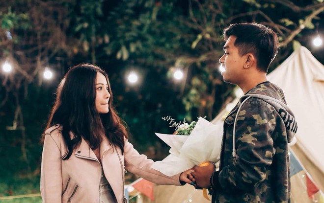 Sau lễ ăn hỏi b&iacute; mật, MiA h&eacute; lộ loạt ảnh được &ocirc;ng x&atilde; tương lai cầu h&ocirc;n đầy l&atilde;ng mạn v&agrave; độc đ&aacute;o - Ảnh 1.