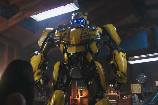 3 cột mốc quan trọng nhất cuộc đời chú robot ong nghệ Bumblebee kể từ khi xuống Trái Đất - Ảnh 3.